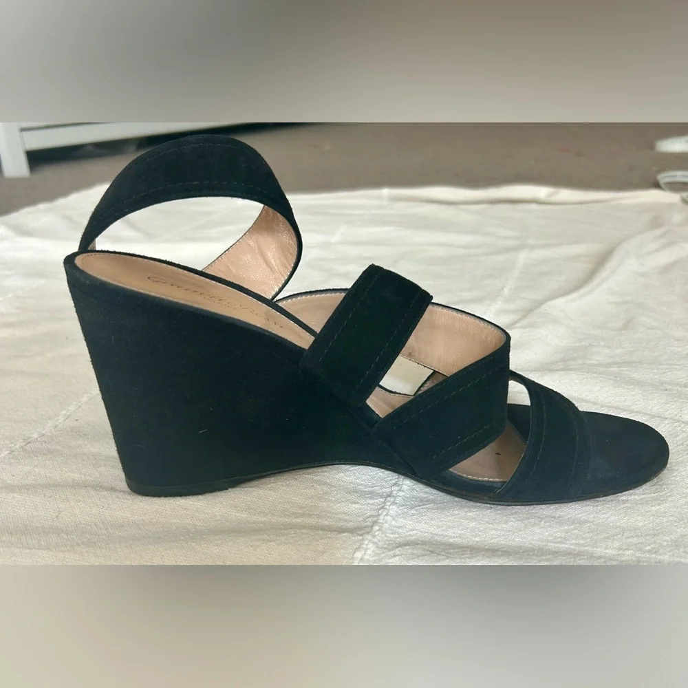 Gianvito Rossi black suede ankle wrap wedge sandals - Picture 7 of 9